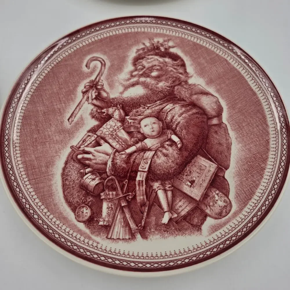 Vintage Wedgwood & Sons for Williams Sonoma St. Nick 8-3/4